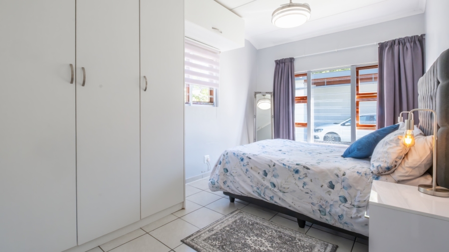 4 Bedroom Property for Sale in Heatherlands Western Cape